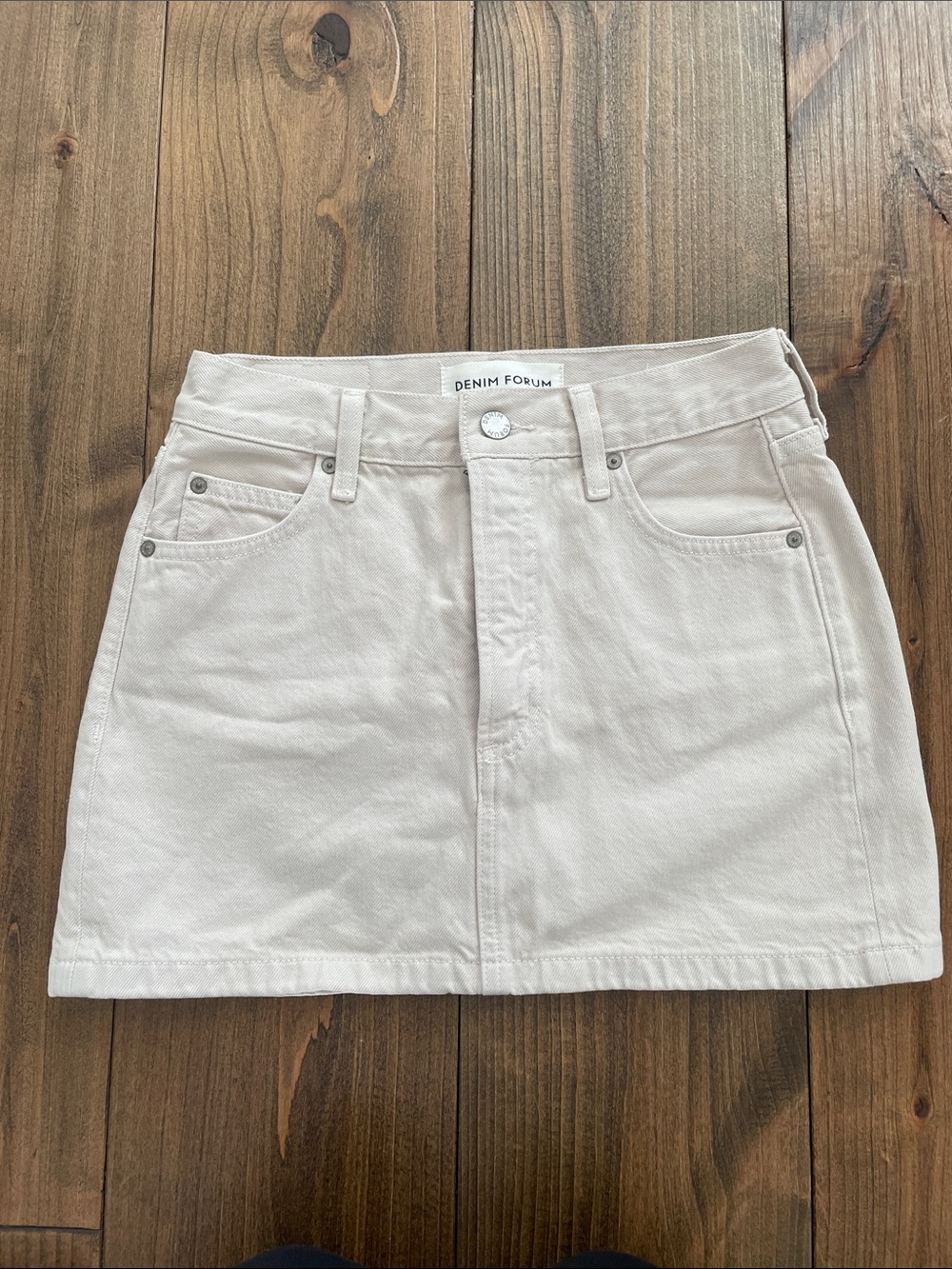 Denim Forum Creamy Off-White Denim Mini Skirt